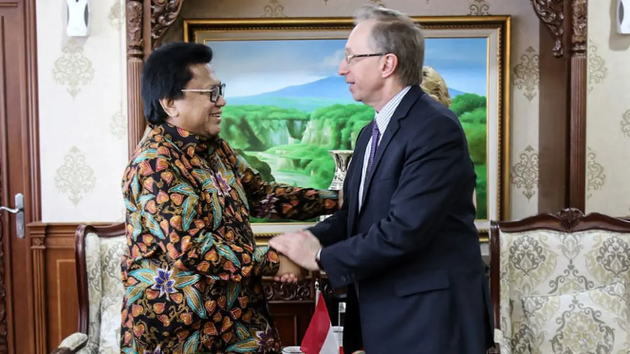 Dubes Rusia Terpesona Dengan Keindahan Alam Indonesia