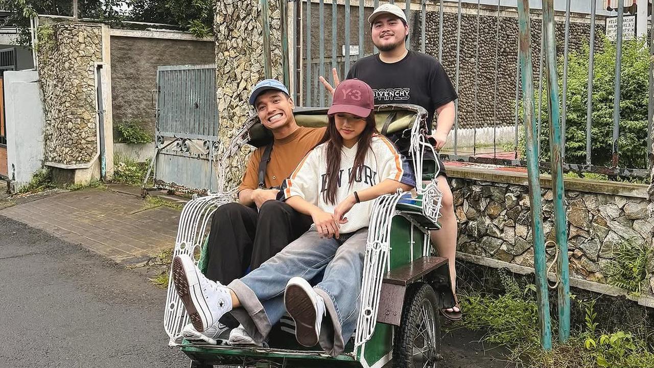 Potret Fuji An Terima Bucket Bunga Mawar Berukuran Besar, Bikin Netizen Penasaran Siapa yang Beri