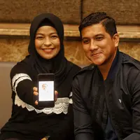 Tantri dan Ardi konferens pers setelah kelahiran anak kedua di Rumah Sakit Mayapada, Lebak Bulus, Jakarta Selatan, Sabtu (22/2/2020). (Adrian Putra/Fimela.com)