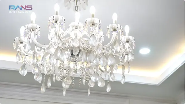 Potret Ruang Keluarga Rumah Kiky Saputri (YouTube Rans Entertainment)