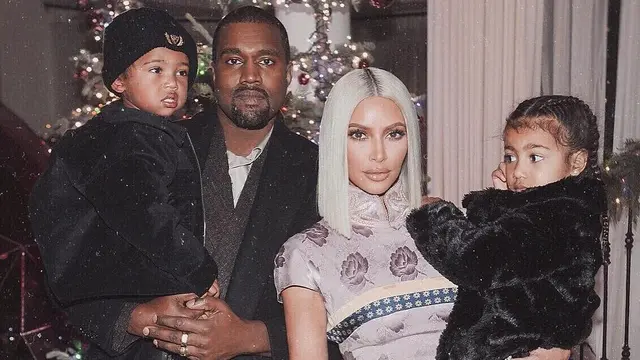 [Bintang] Kanye West - Kim Kardashian