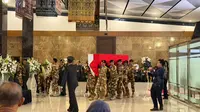 3 Jenazah Prajurit TNI yang Gugur di Lebanon Tiba di Bandara Soetta