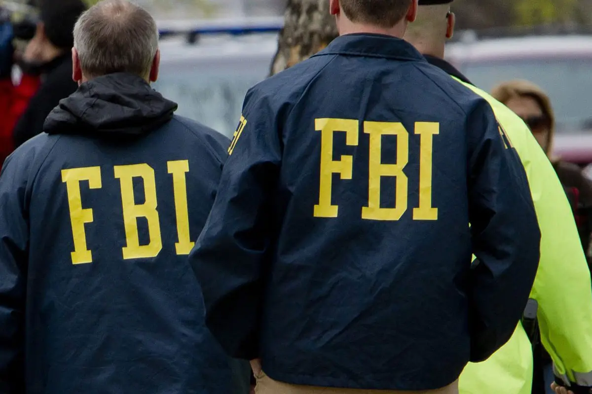 Setiap Orang Berpotensi Jadi Agen FBI, Begini Caranya!