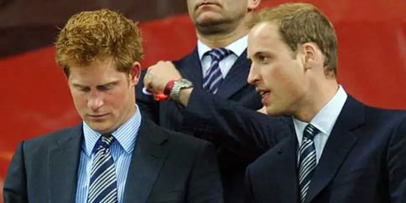 Pangeran William dan Harry (© AFP 2010)