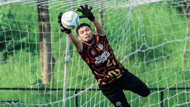 Dicky Indrayana, Semen Padang
