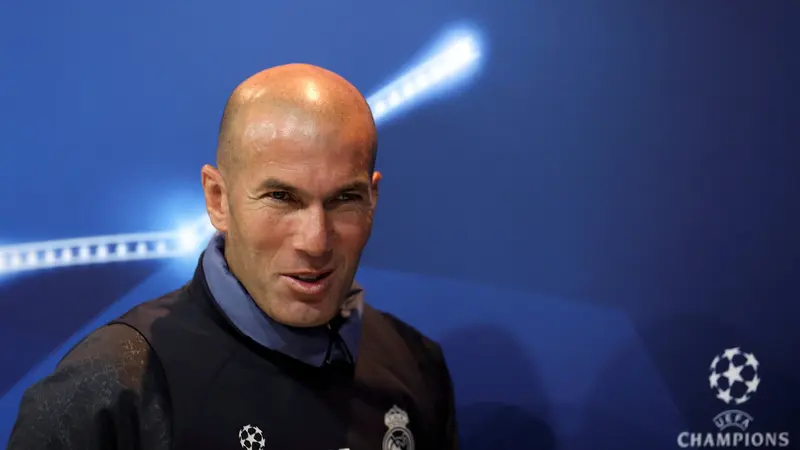 Pelatih Real Madrid Zinedine Zidane