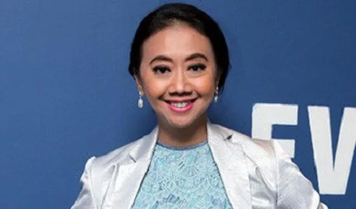 Tak disangka, rupanya kasir restoran tersebut terlibat dalam aksi penipuan bersama sindikat cyber crime international.