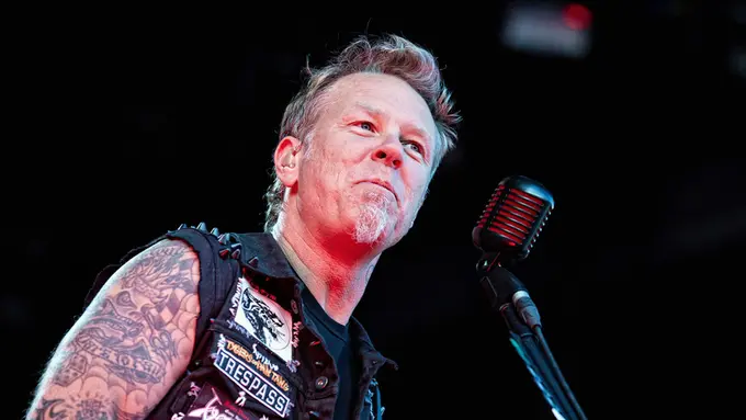 Frontman Metallica, James Hetfield. (metalinjection.net)