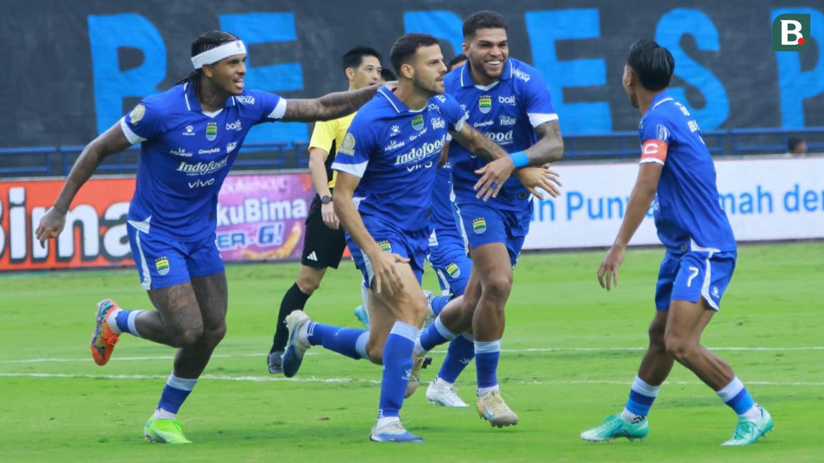 Foto: Gol Cepat Bikin Persib Bandung Menang Tipis atas PSIM Yogyakarta di BRI Super League