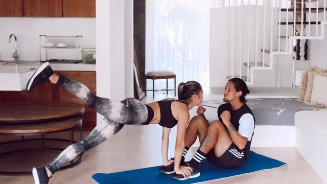 Jennifer dan Irfan Bachdim