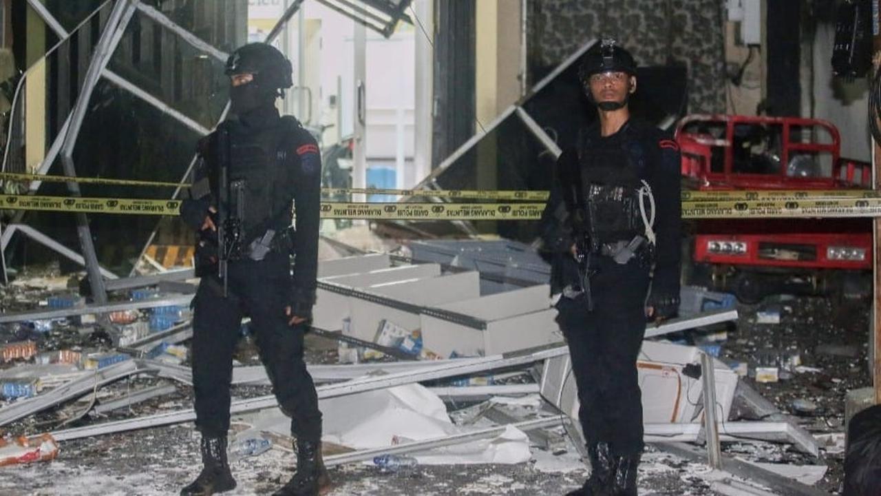 Ledakan di Gedung Farmasi Tangerang Selatan Buat Geger Warga, Polisi Masih  Cari Penyebabnya