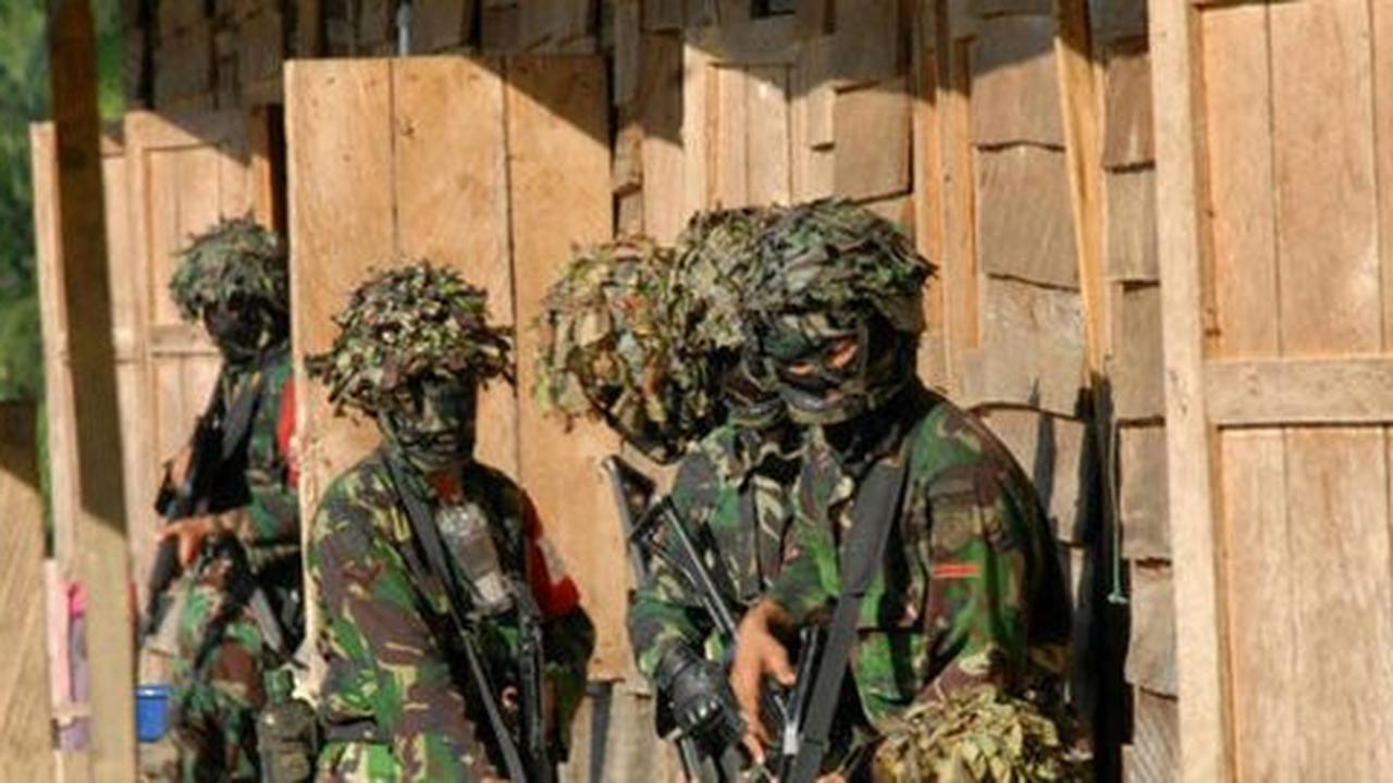 Brimob dilatih bisa bertahan di hutan
