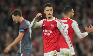 Selebrasi Gabriel Martinelli dalam laga&nbsp;Arsenal vs Olympiakos di Liga Champions, Kamis (2/10/2025).&nbsp;(AP Photo/Kin Cheung)