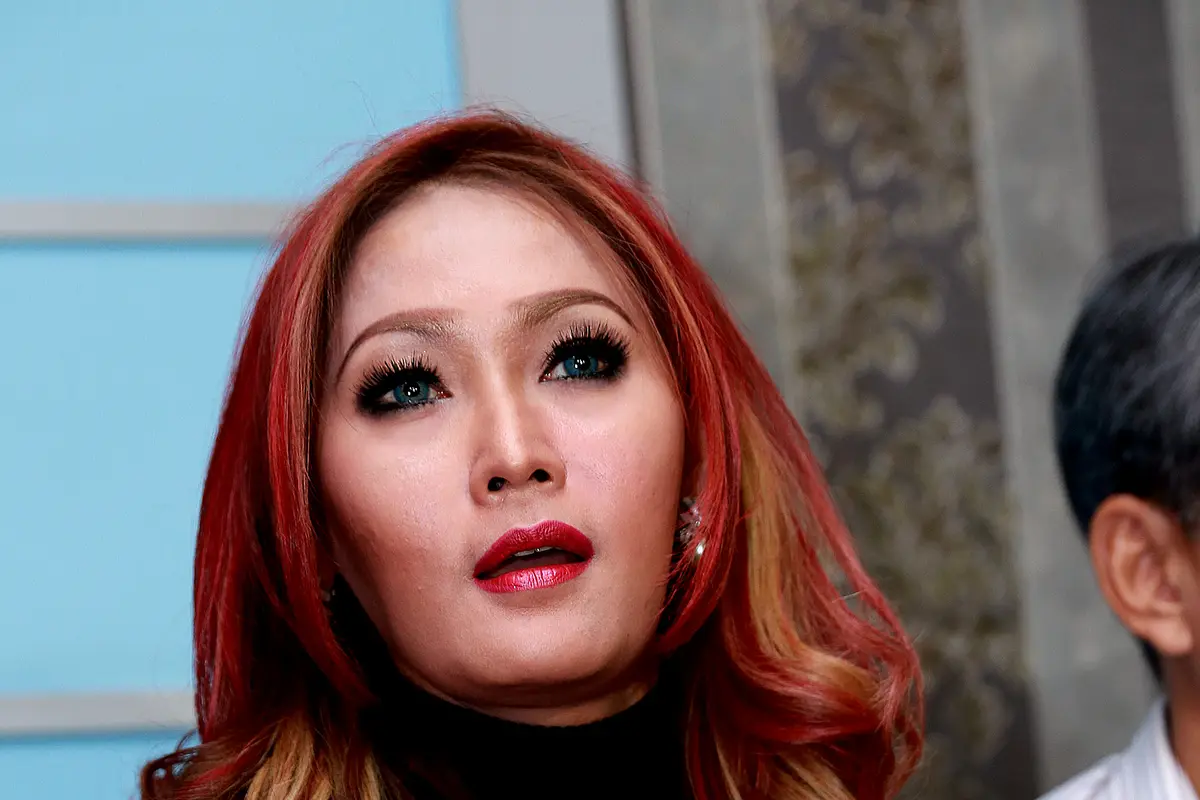 [Bintang] Inul Daratista
