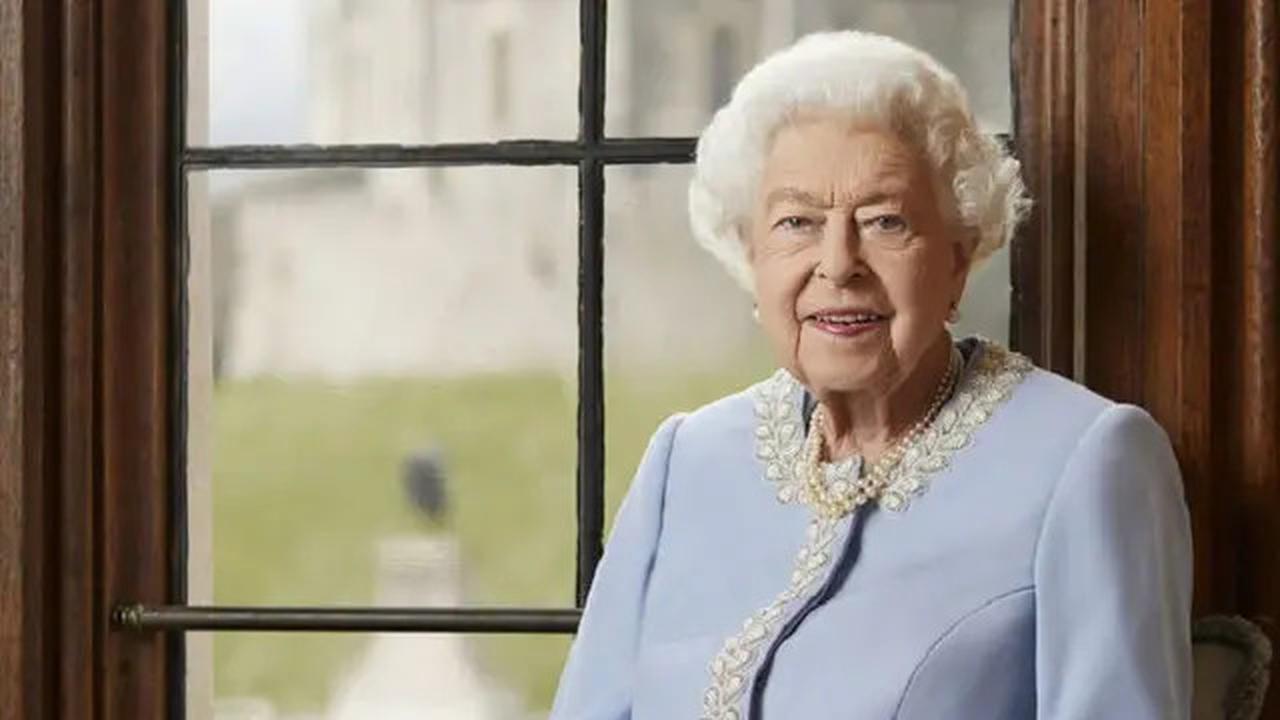 Ratu Elizabeth II Tidak Diberi Tahu Ada Agen KGB di Dekatnya Selama Hampir Satu Dekade
