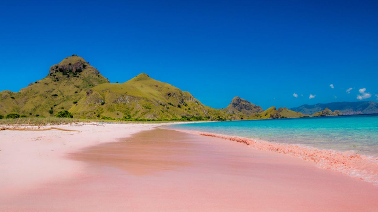 Pantai Tangsi.