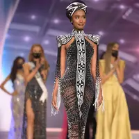 Miss Universe 2019 Zozibini Tunzi (Instagram