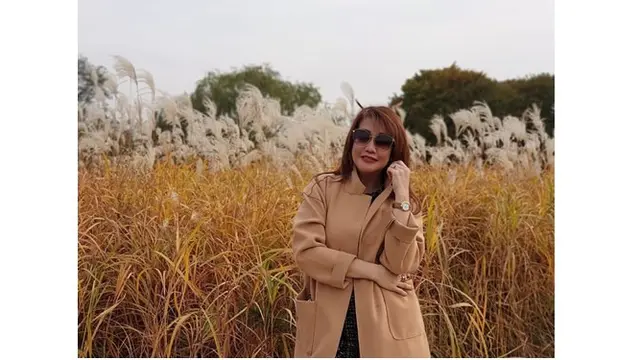 Melalui akun Instagram pribadinya, pedangdut ini kerap memanjakan diri dengan berlibur.