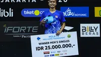 Unggulan pertama Anthony Sinisuka Ginting sukses menjuarai PBSI Home Tournament di Pelatnas Cipayung, Jakarta, Jumat (10/7/2020). (foto: PBSI)