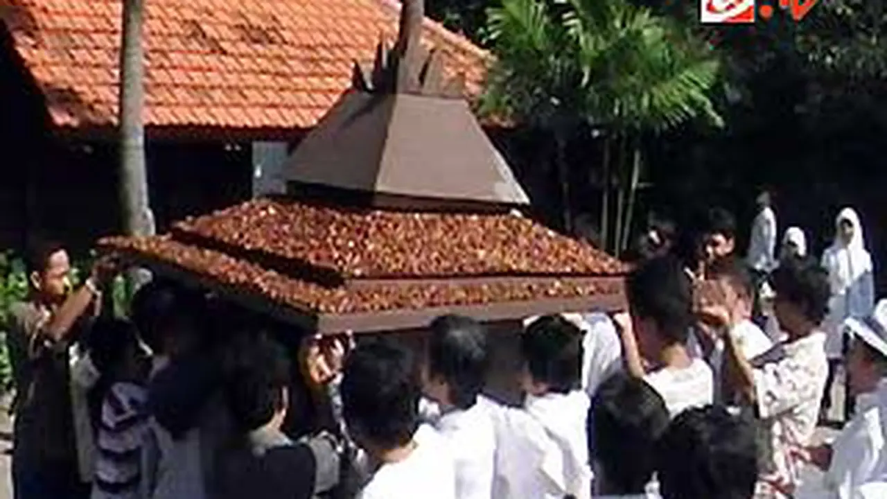 110803dminiatur-masjid.jpg