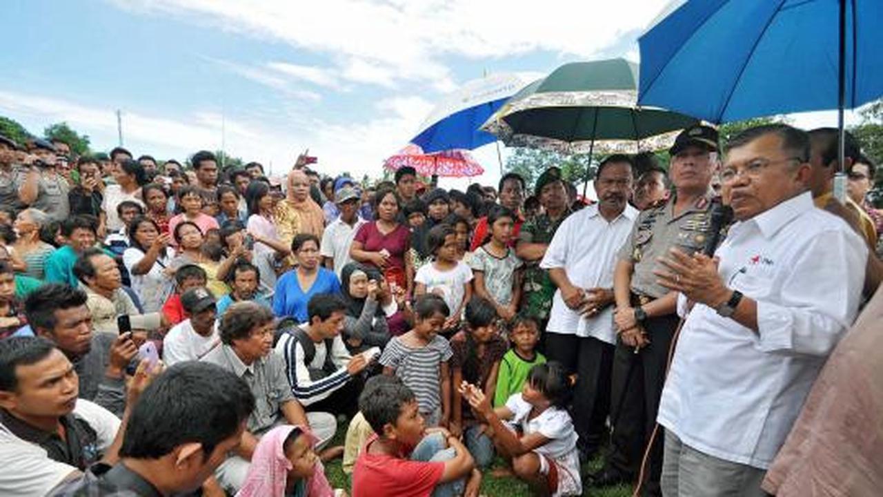 Bersama PMI, Jusuf Kalla jenguk pengungsi kerusuhan Sumbawa