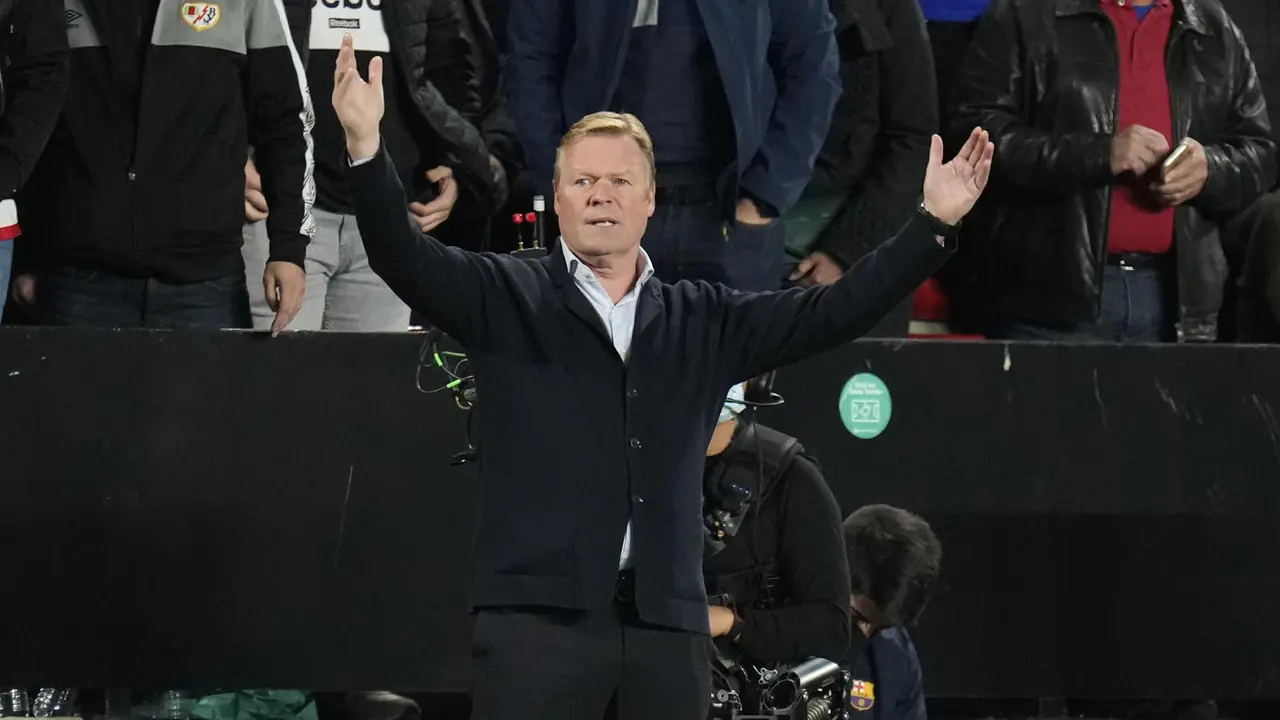 Foto: Rekan Senegara Gagal Pinalti, Ronald Koeman Akhirnya Dipecat oleh Barcelona