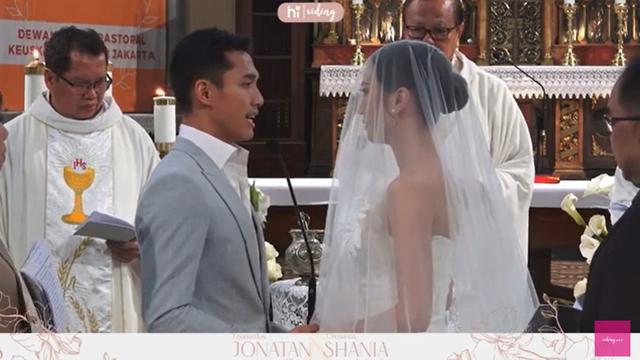 Jonatan Christie dan Shania JKT48 Sah Menjadi Suami Istri [Youtube/Viding]