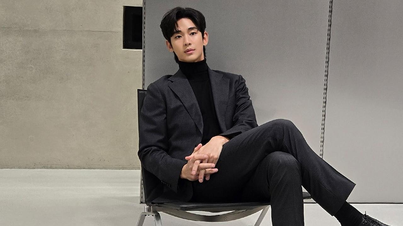 Kim Soo Hyun Masih AJdi Aktor Nomor 1 di Korea Selama 5 Pekan Berturut-turut Meski Tersandung Kasus Kematian Kim Sae Ron