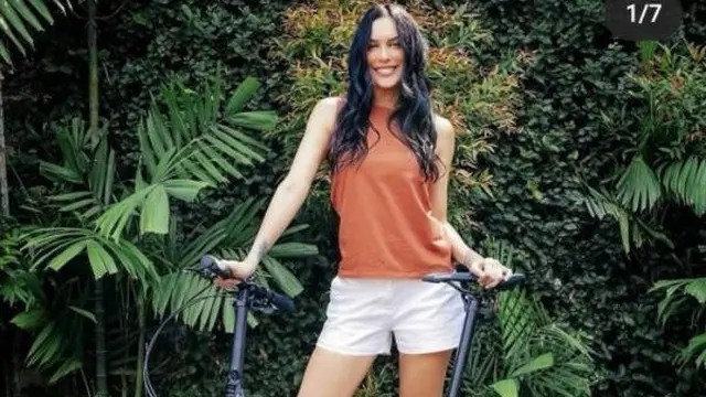 Ecosmo 10 SP Sophia Latjuba