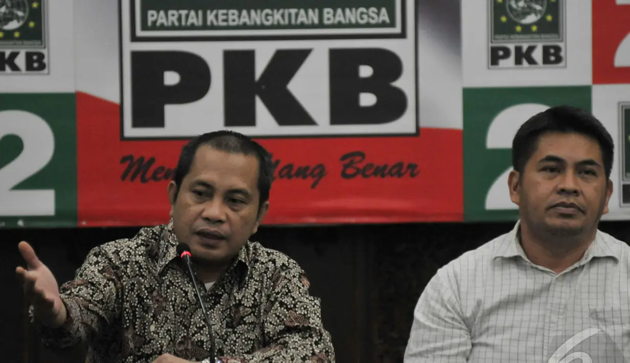 Ketua DPP PKB Marwan Jafar dan Lembaga Hukum dan Hak Asasi Manusia (Lakumham) PKB Sandy Nayoan (kanan) saat menemui perwakilan HKBP Filadelfia dan GKI Yasmin di Gedung DPP PKB, Jakarta, Kamis (28/8/2014) (Liputan6.com/Johan Tallo)
