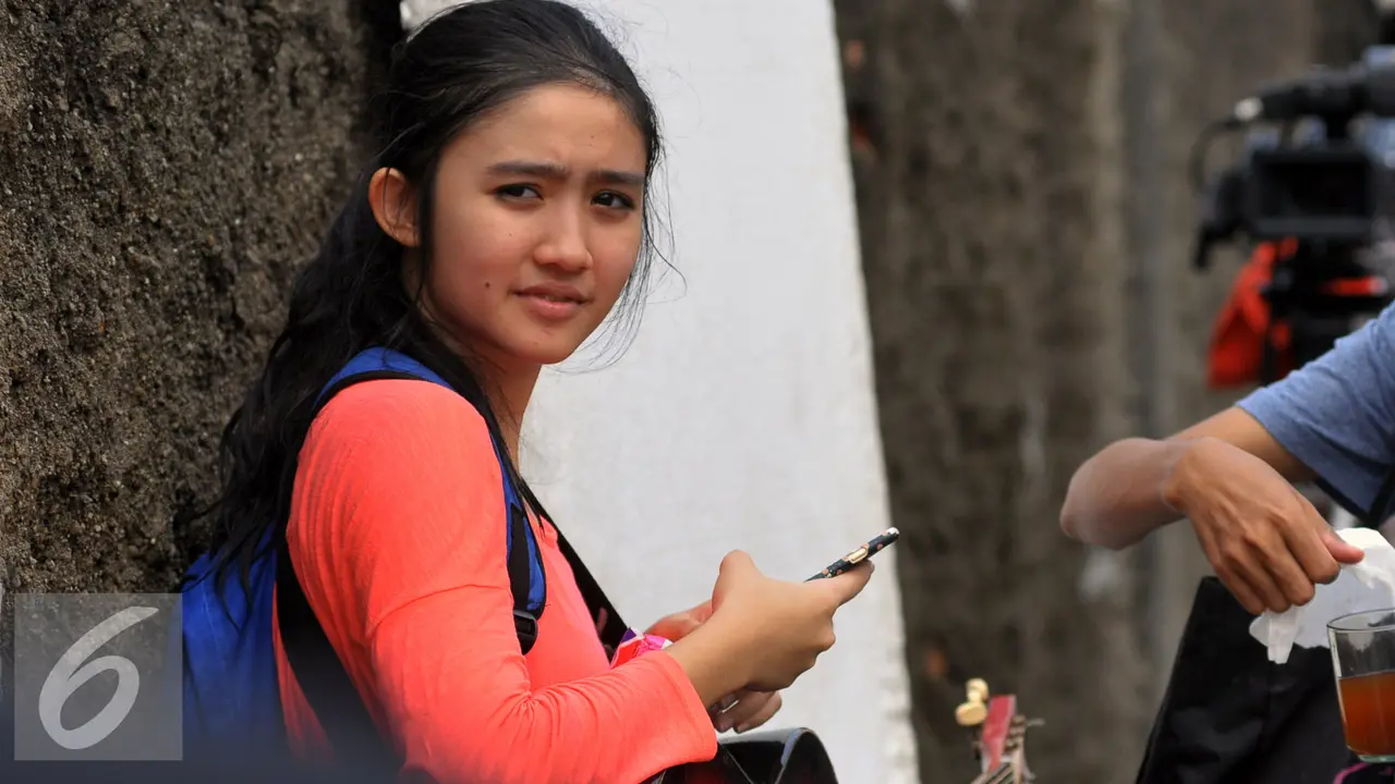 Feby Blink