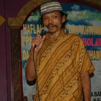 'Keunikan' Sumanto juga menarik perhatian para netizen yang mendapatkan ide untuk membuat sejumlah meme kocak!