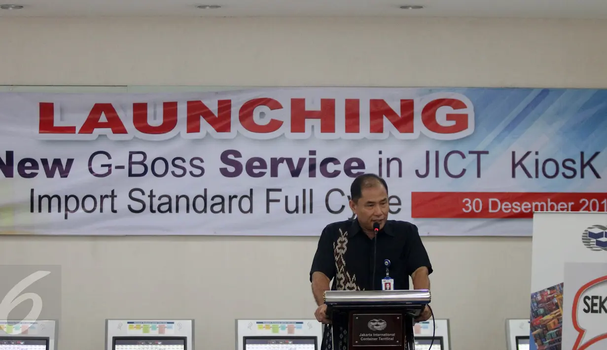 Direktur Utama JICT Riza Erivan memberikan sambutan saat launching sistem pembayaran baru "Gboss Kiosk" untuk transaksi impor di Jakarta, Jumat (30/12). (Liputan6.com/Faizal Fanani)