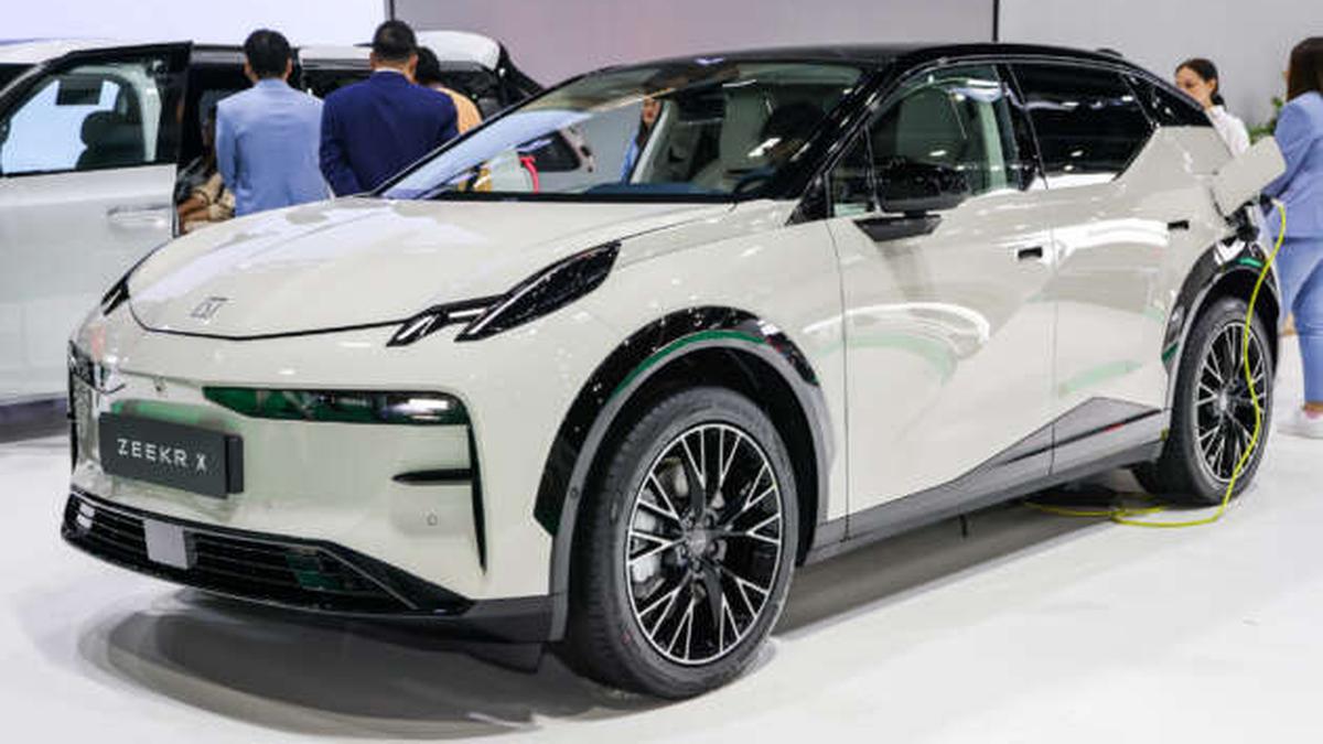 Mobil Listrik Zeekr X dan Zeekr 009 Menuju Indonesia, Begini ...