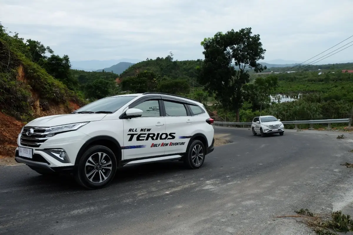 Menaklukkan Alam Ranah Minang Bareng Daihatsu Terios Anyar (foto:ADM)