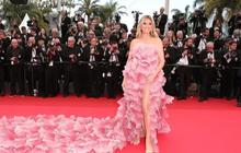 6 Potret Seleb Sengaja Melanggar Aturan Festival Film Cannes, Melenggang Santai di Karpet Merah Pakai Gaun Terbuka & Menjuntai ke Lantai