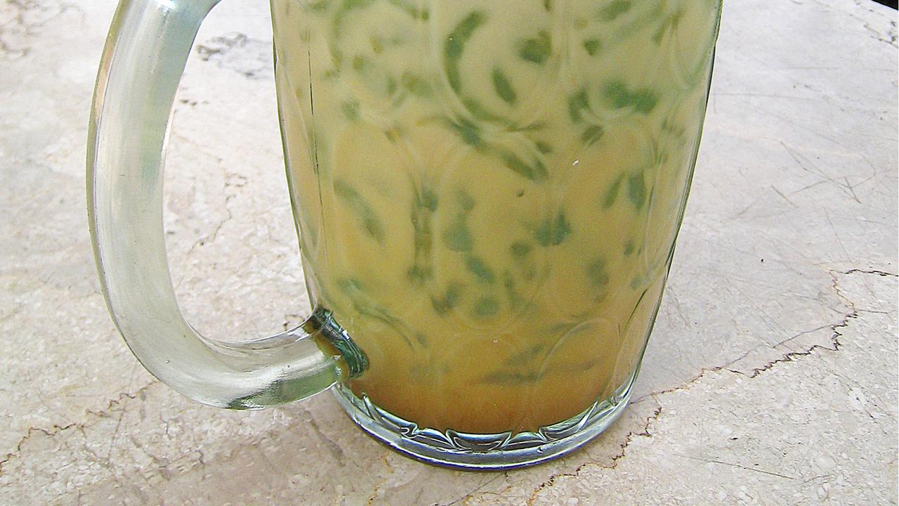 Kalori dan Nutrisi segelas es cendol, serta Dampak Konsumsi Berlebihan