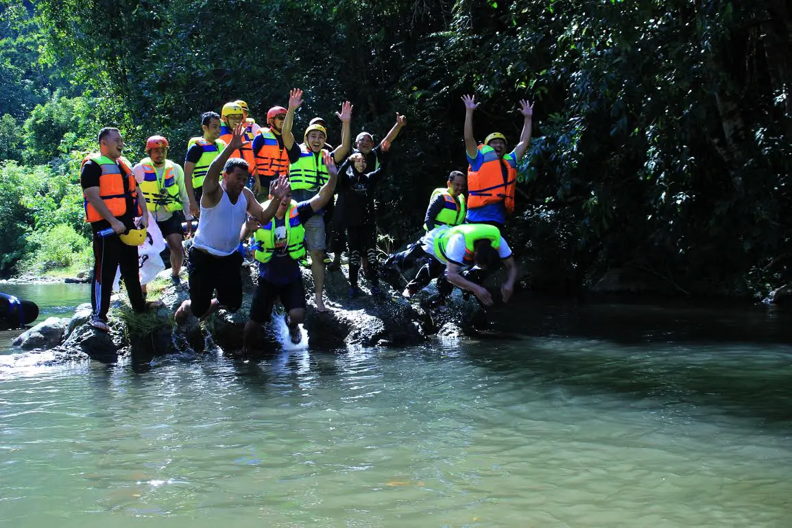 Bone Bolango menjadi tujuan wisata alam penuh petualangan. (Liputan6.com/Aldiansyah Mochammad Fachrurrozy)