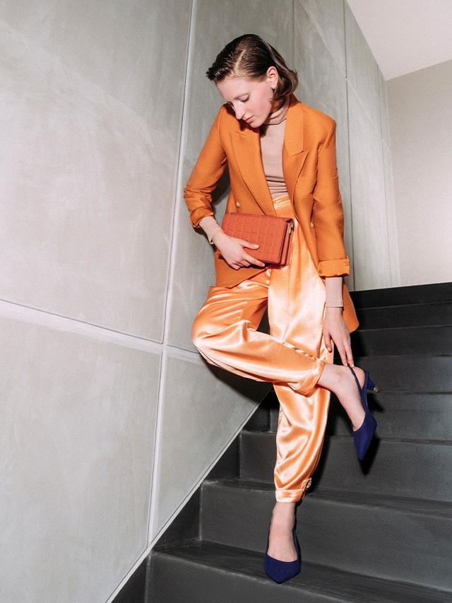 Tampil Stylish dengan Tas 'Nine To Five' dari Charles & Keith