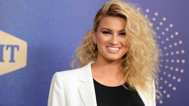 Tori Kelly