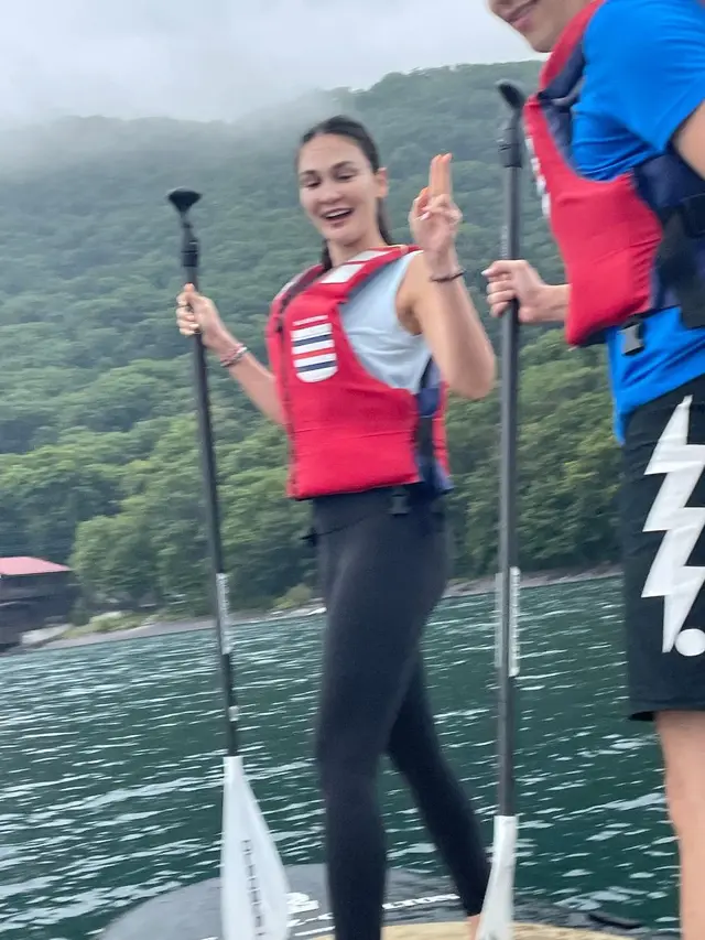 Luna Maya, foto unggahan satu tahun pacaran dengan Maxime Bouttier