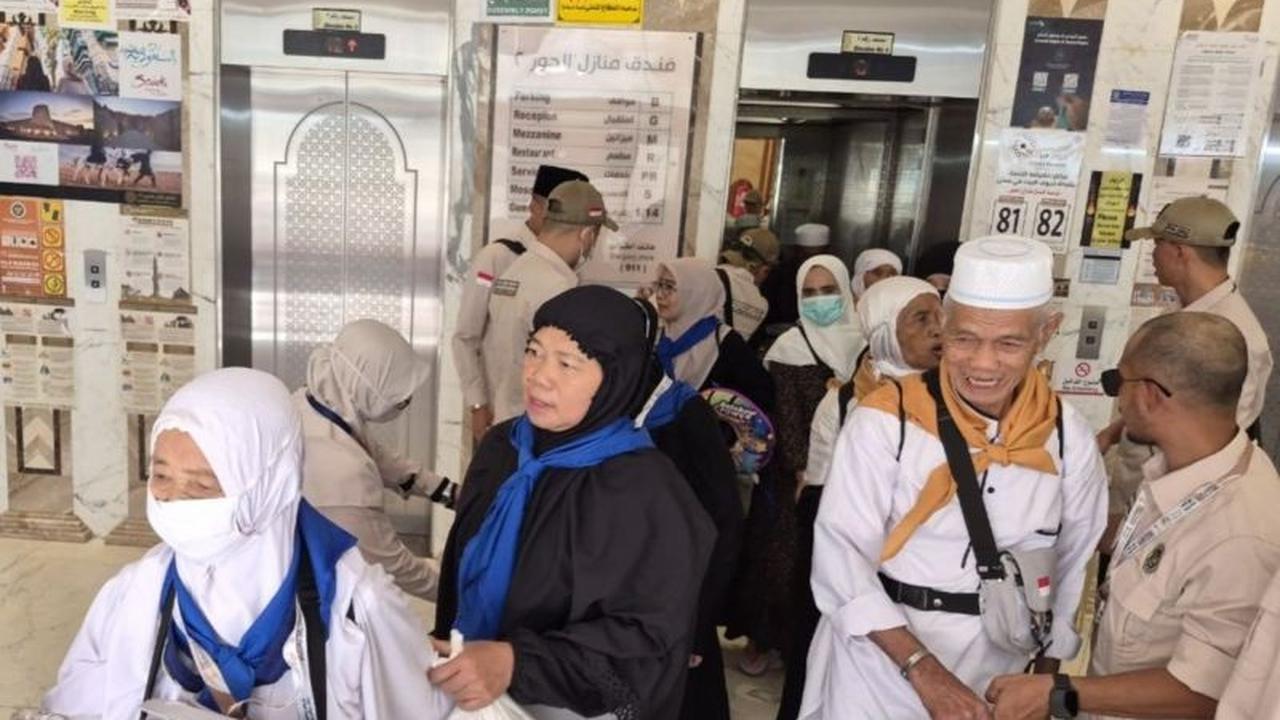 PPIH Arab Saudi Mulai Pemberangkatan Jamaah Haji Gelombang Kedua dari Makkah ke Madinah