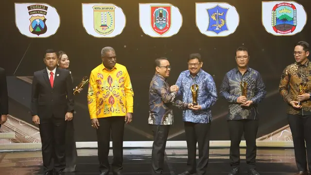 Kalimantan Selatan Torehkan Prestasi, Gubernur H. Muhidin Raih Penghargaan di Pemimpin Daerah Awards 2025