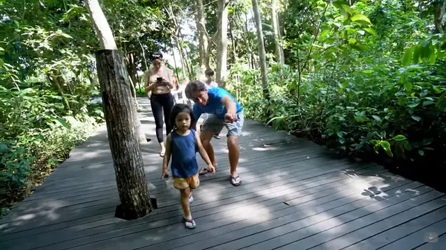 John Hopkins dan Anak Nikita Mirzani
