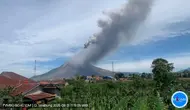 Erupsi Gunung Sinabung Naik Jadi Siaga