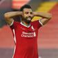 7. Mohamed Salah (Liverpool) - Bintang timnas Mesir ini belum mampu menambah gol nya di Liga Inggris musim ini. Hingga kini mantan pemain Chelsea itu telah membukukan tiga gol. (Shaun Botterill, Pool via AP)