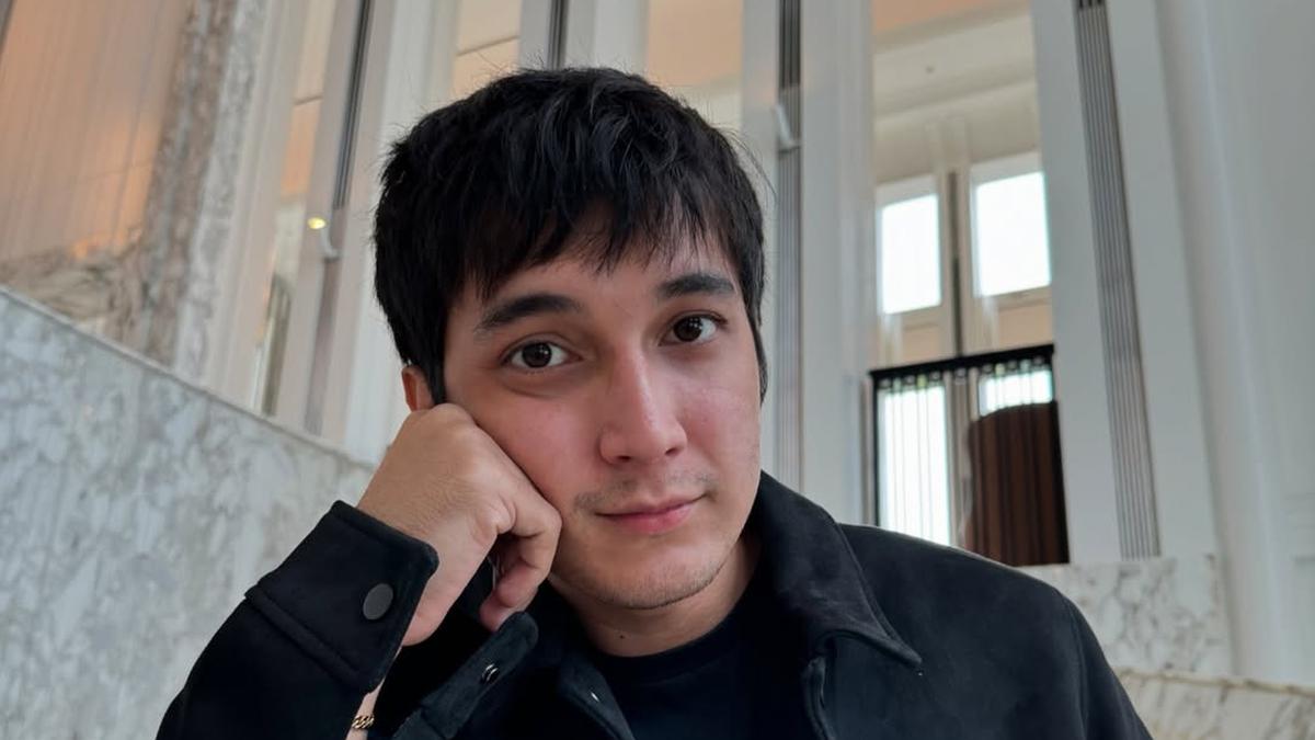 Junior Roberts Main Film Berebut Jenazah Bareng Adhisty Zara, Pelajari Cara Pandang Islam Demi Peran
