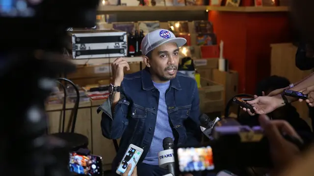 [Fimela] Glenn Fredly UU Permusikan