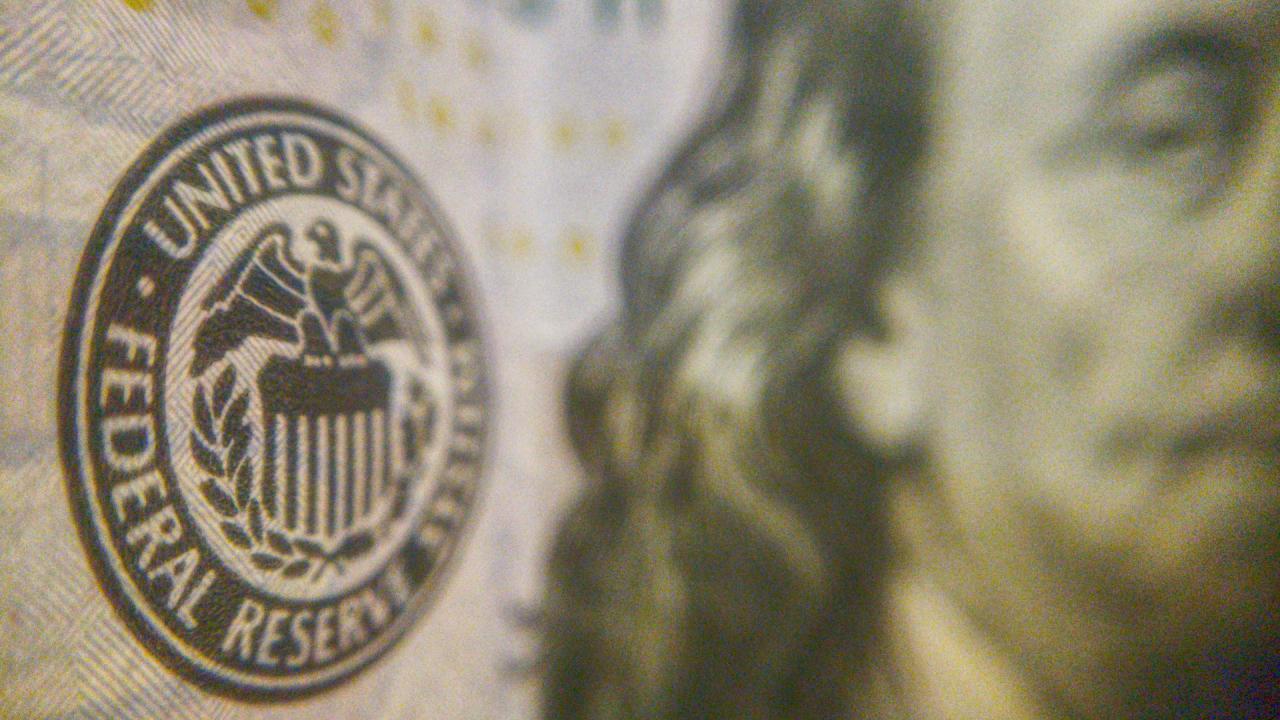Data Tenaga Kerja AS Lesu, Peluang The Fed Menahan Suku Bunga Menguat
