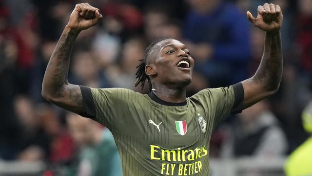 Foto: AC Milan Pesta Gol ke Gawang Monza, Inter Raih Kemenangan Dramatis atas Fiorentina di Laga Lanjutan Liga Italia